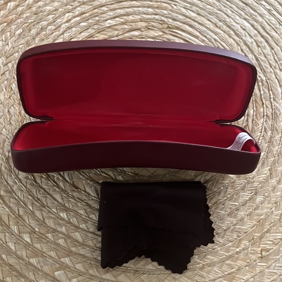 Ray-Ban Hard Cover Burgundy Eyeglasses Case - Picture 8 of 12